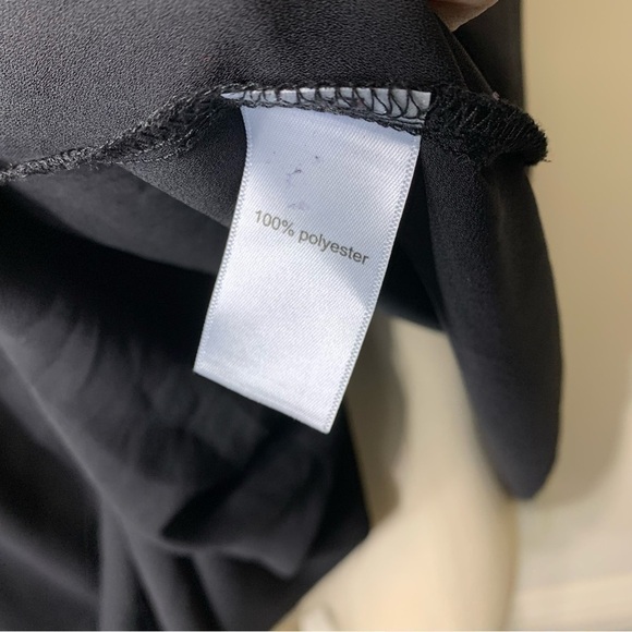 MAURICES Black Gray Minimalist Flowy Crepe Blouse Relax Fit Key Holes Sleeves 24 - Picture 9 of 11